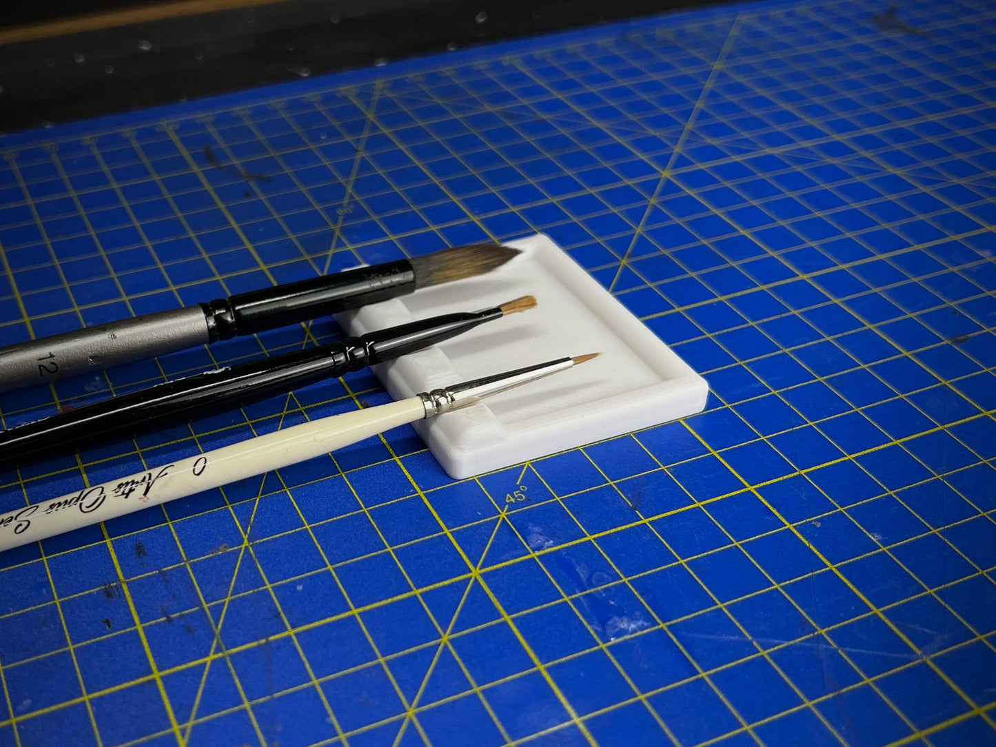 Paint Brush Rest