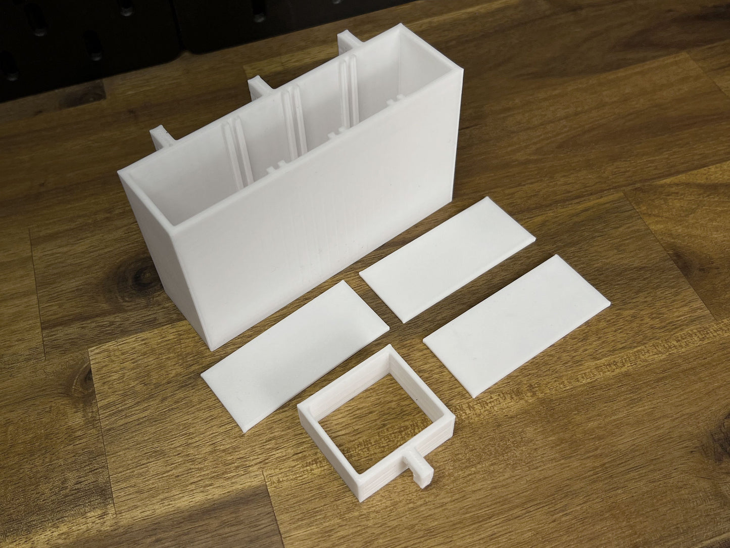 Multitool Holder | IKEA SKADIS | Removable Partitions
