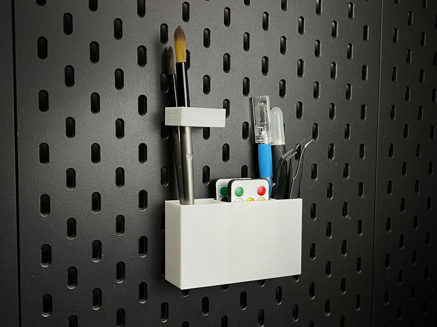 Multitool Holder | IKEA SKADIS | Removable Partitions