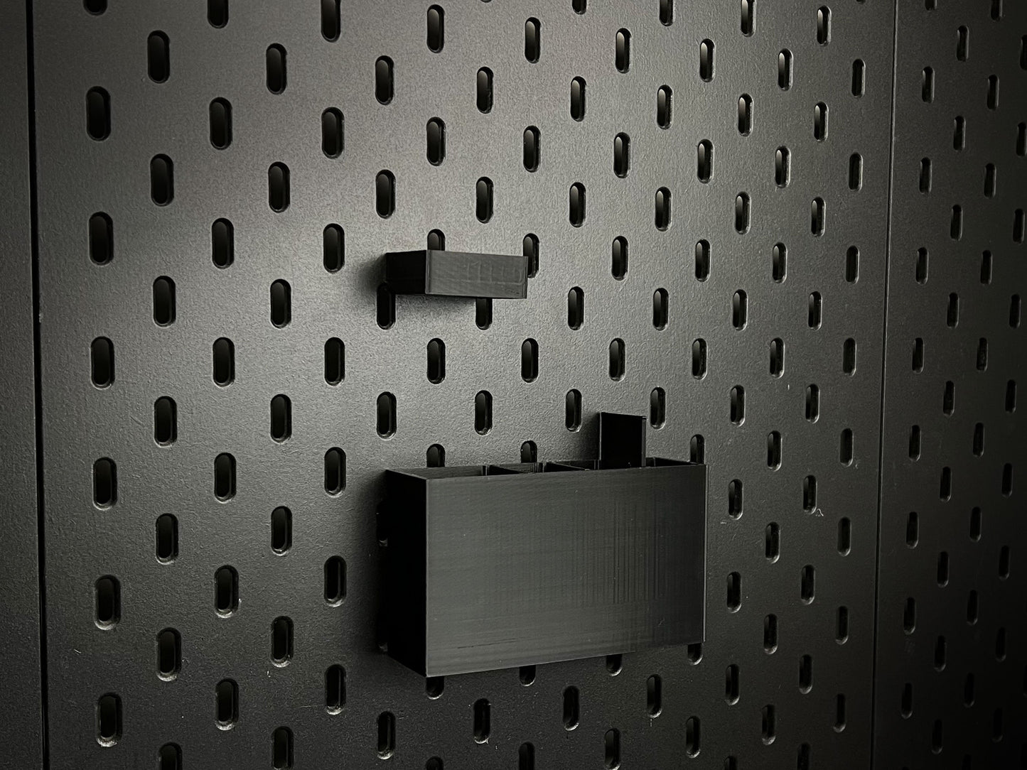 Multitool Holder | IKEA SKADIS | Removable Partitions